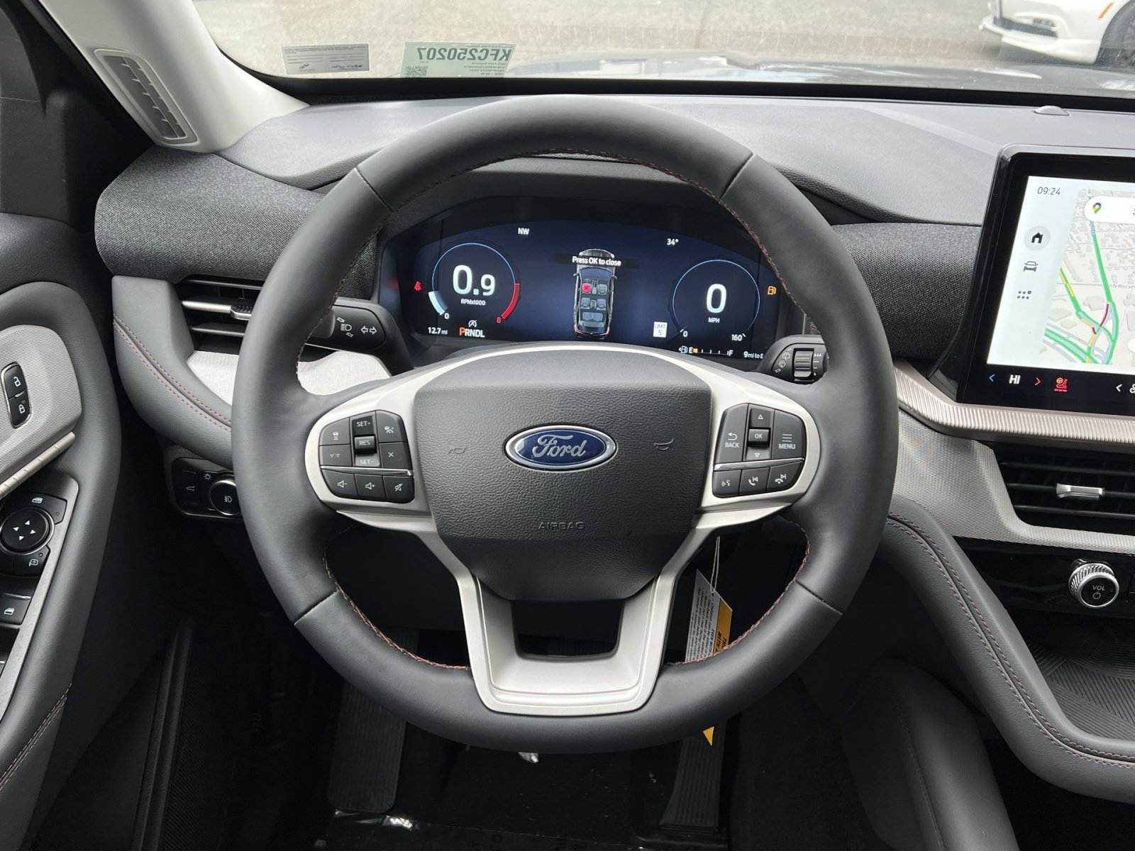 New 2025 Ford Explorer Active w/ Active Comfort Package image 16