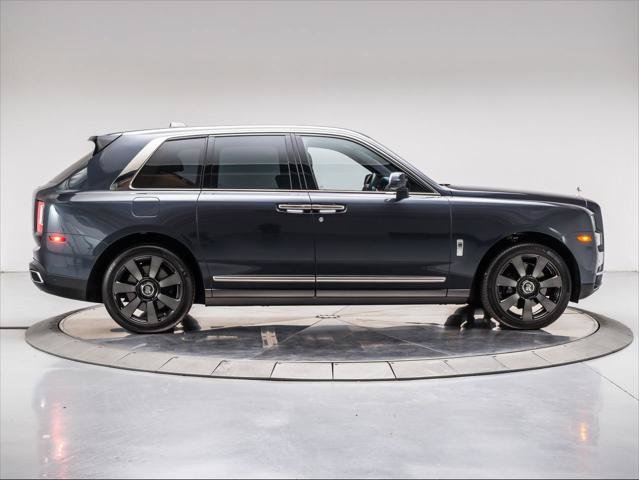 Used 2024 Rolls-Royce Cullinan AWD/4WD image 6