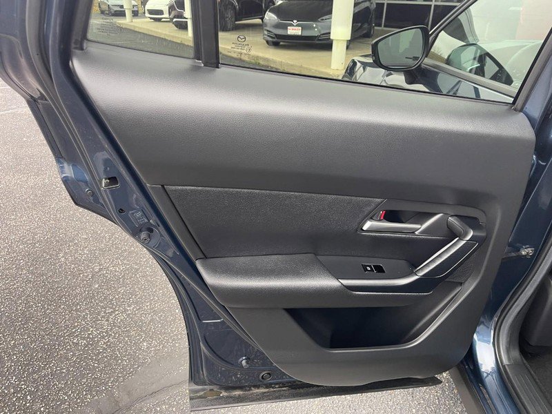 Used 2025 MAZDA CX-50 AWD 2.5 S w/ Premium Package image 19