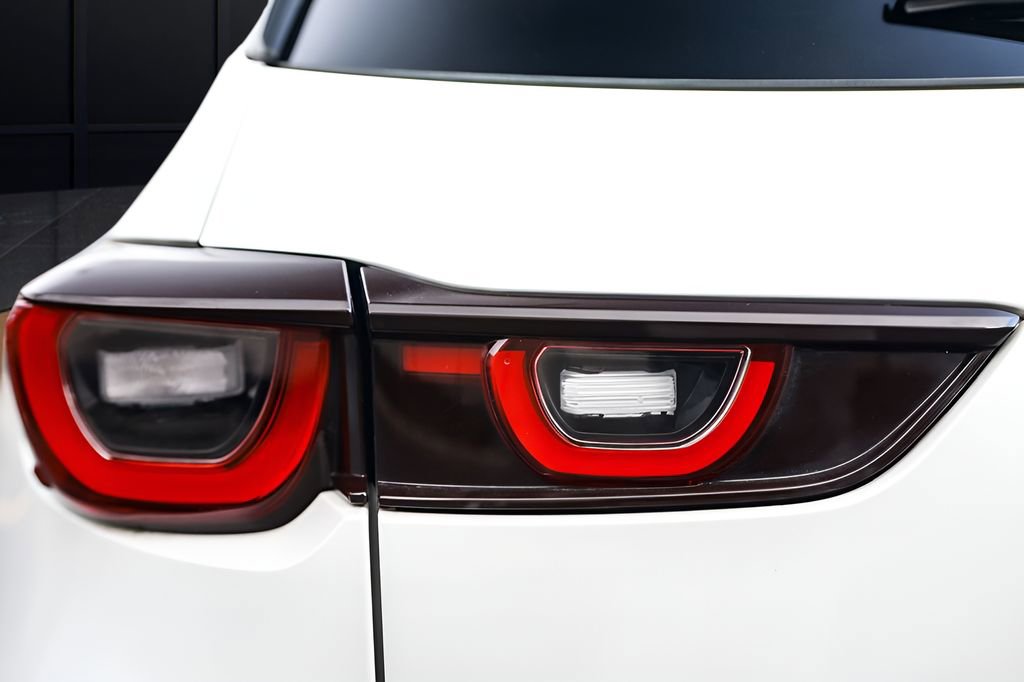 Used 2023 MAZDA CX-50 2.5 S w/ Cargo Package image 26