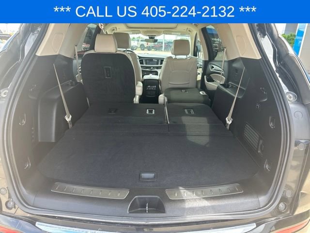 Used 2023 Buick Enclave Avenir AWD/4WD image 10