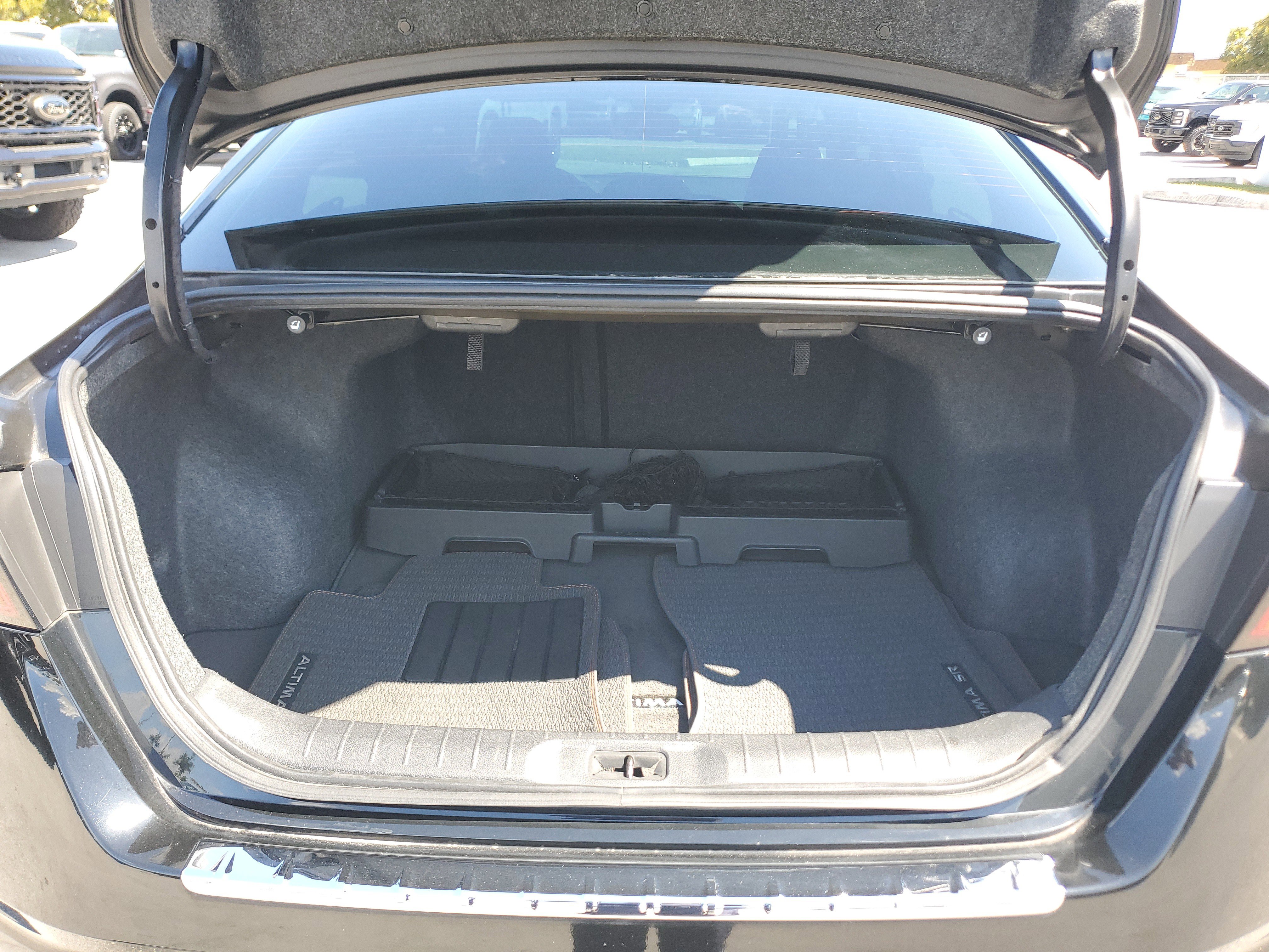 Used 2021 Nissan Altima 2.5 SR image 12