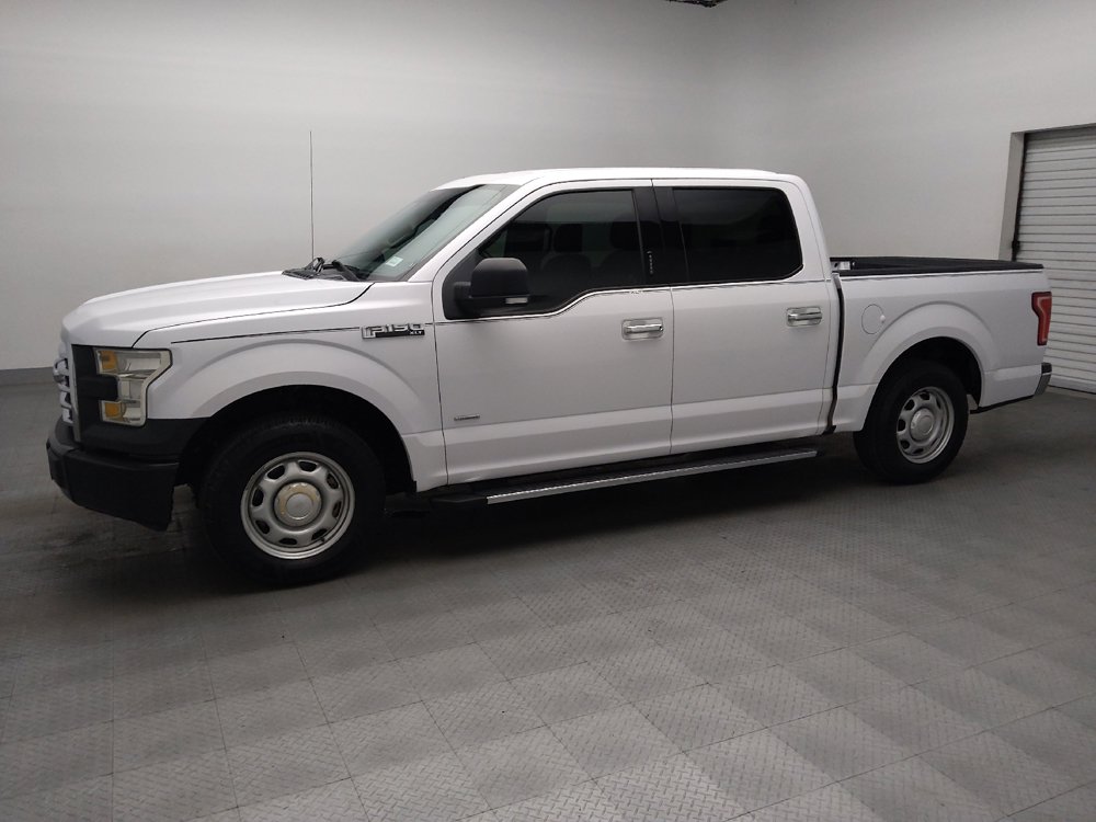 Used 2015 Ford F150 XLT w/ Equipment Group 301A Mid RWD image 2