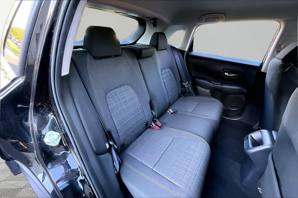 Used 2024 Honda HR-V LX image 19