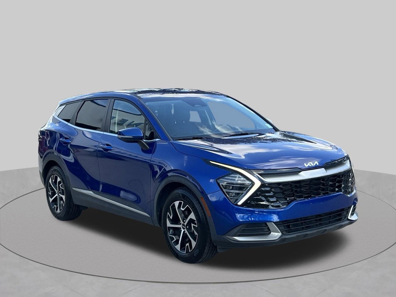 Used 2024 Kia Sportage EX FWD image 7