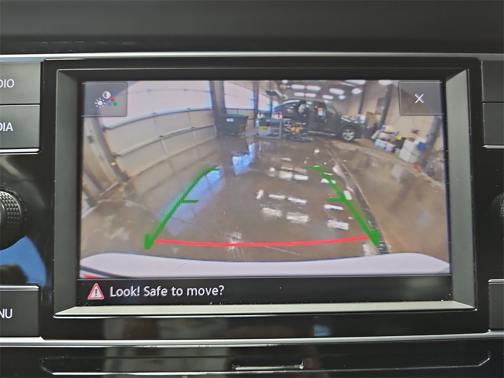 Used 2020 Volkswagen Jetta GLI image 20