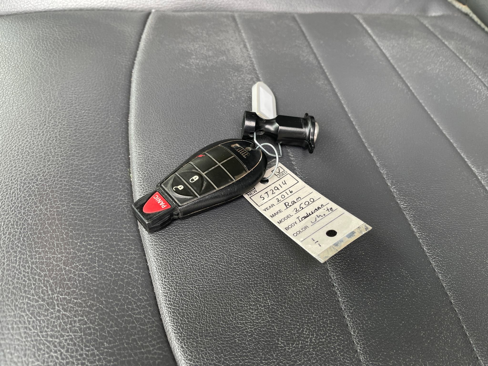 Used 2016 RAM 2500 Tradesman image 32