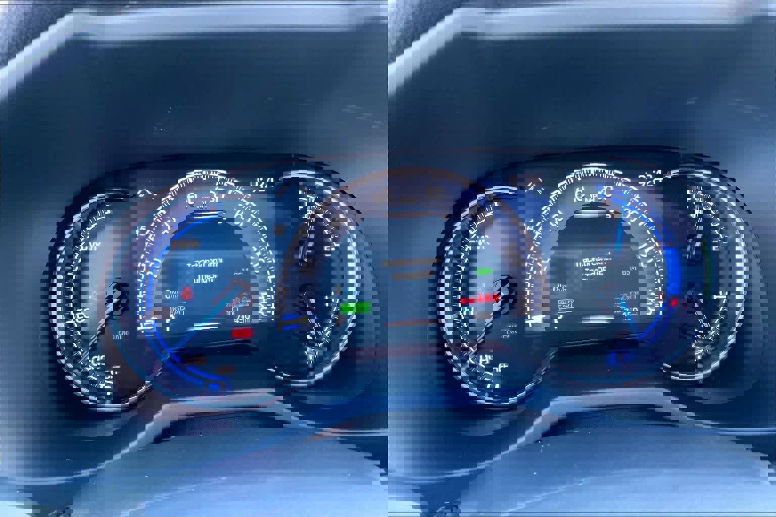 Used 2025 Toyota RAV4 XLE image 25