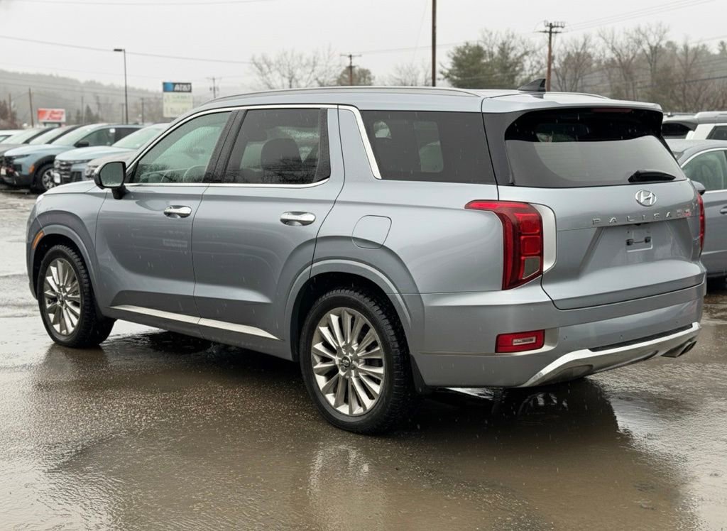 Used 2020 Hyundai Palisade Limited image 3