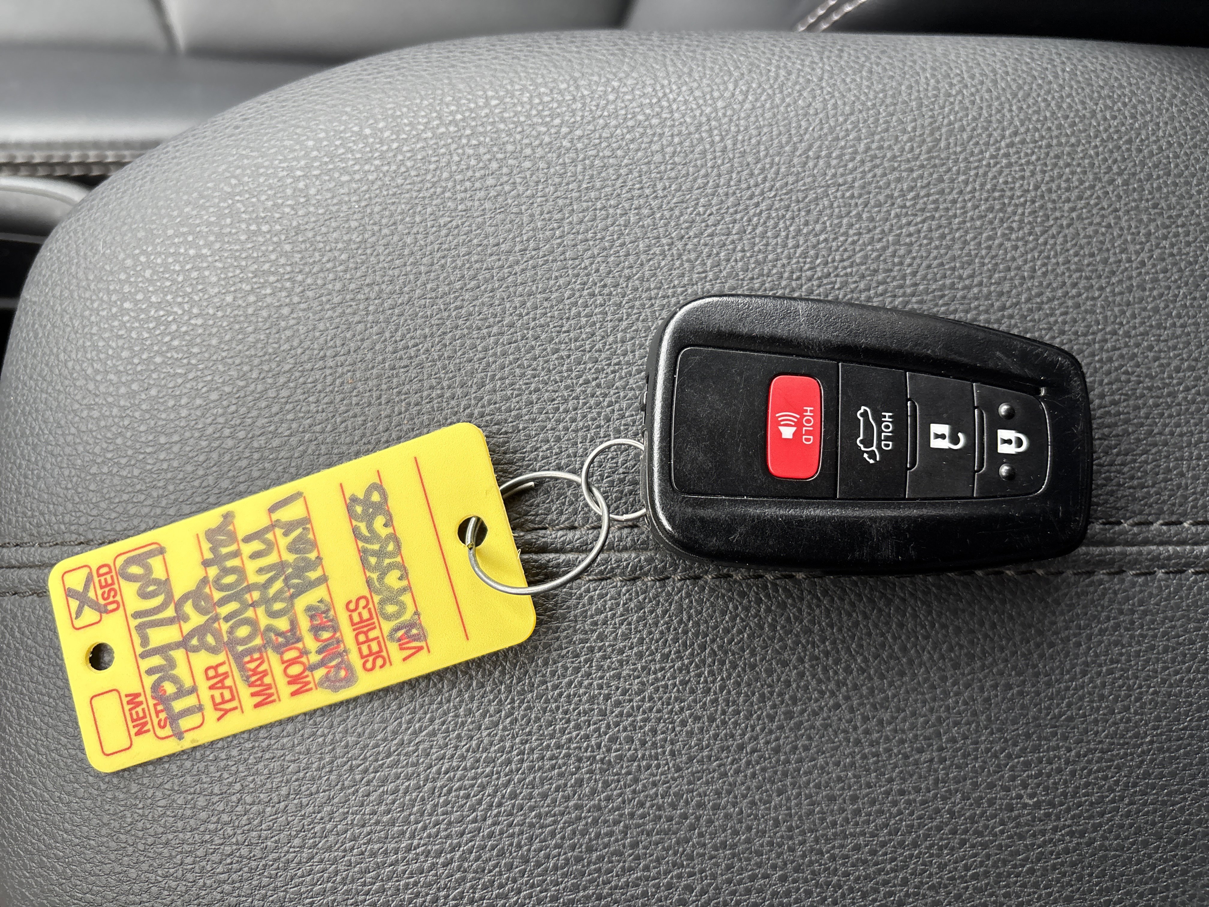 Certified 2022 Toyota RAV4 XLE Premium image 30