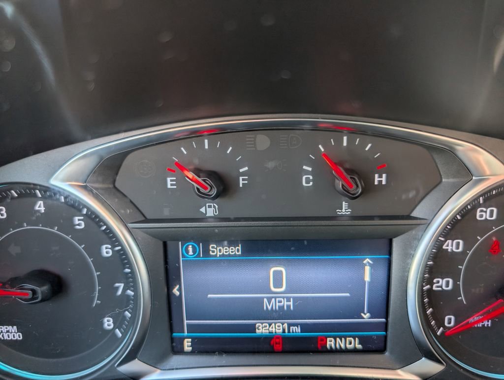Used 2023 Chevrolet Equinox RS AWD/4WD image 17
