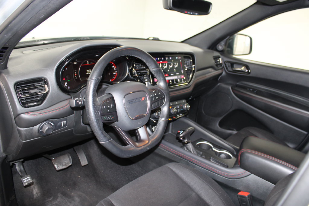 Used 2025 Dodge Durango GT RWD image 22