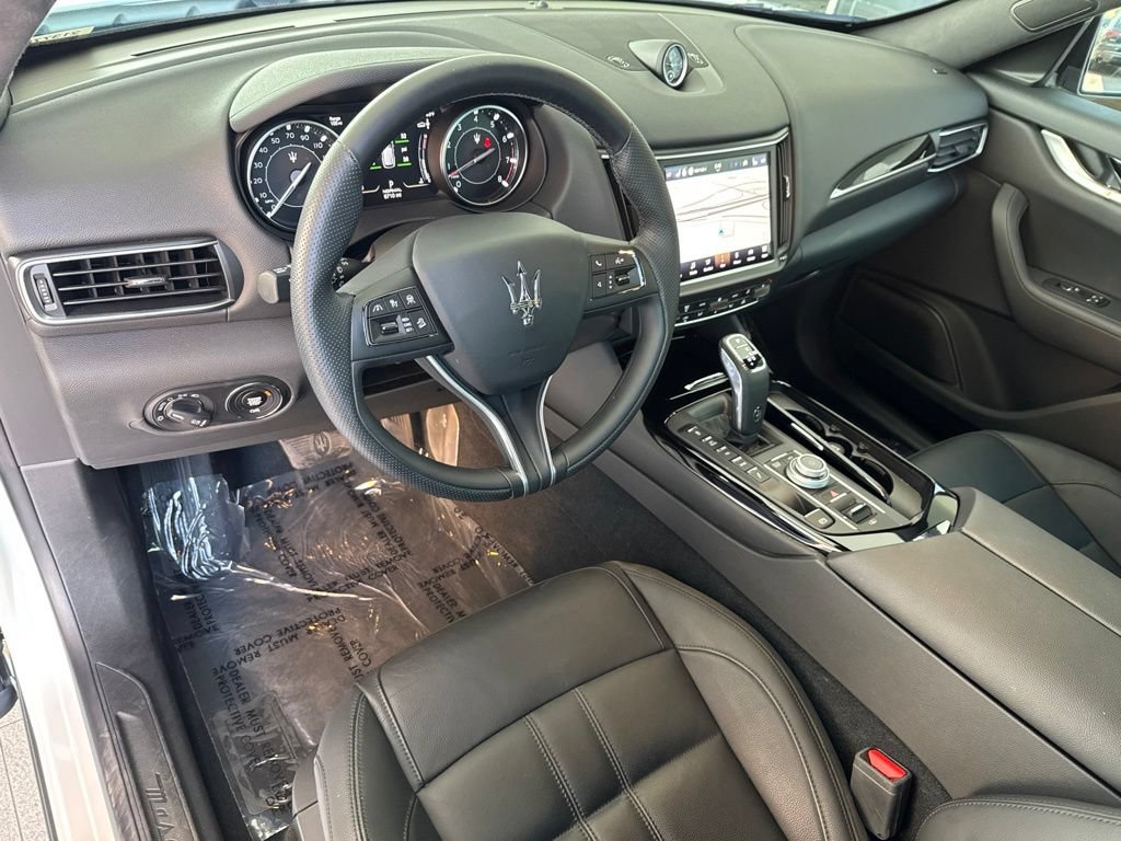 Certified 2023 Maserati Levante GT AWD/4WD image 15