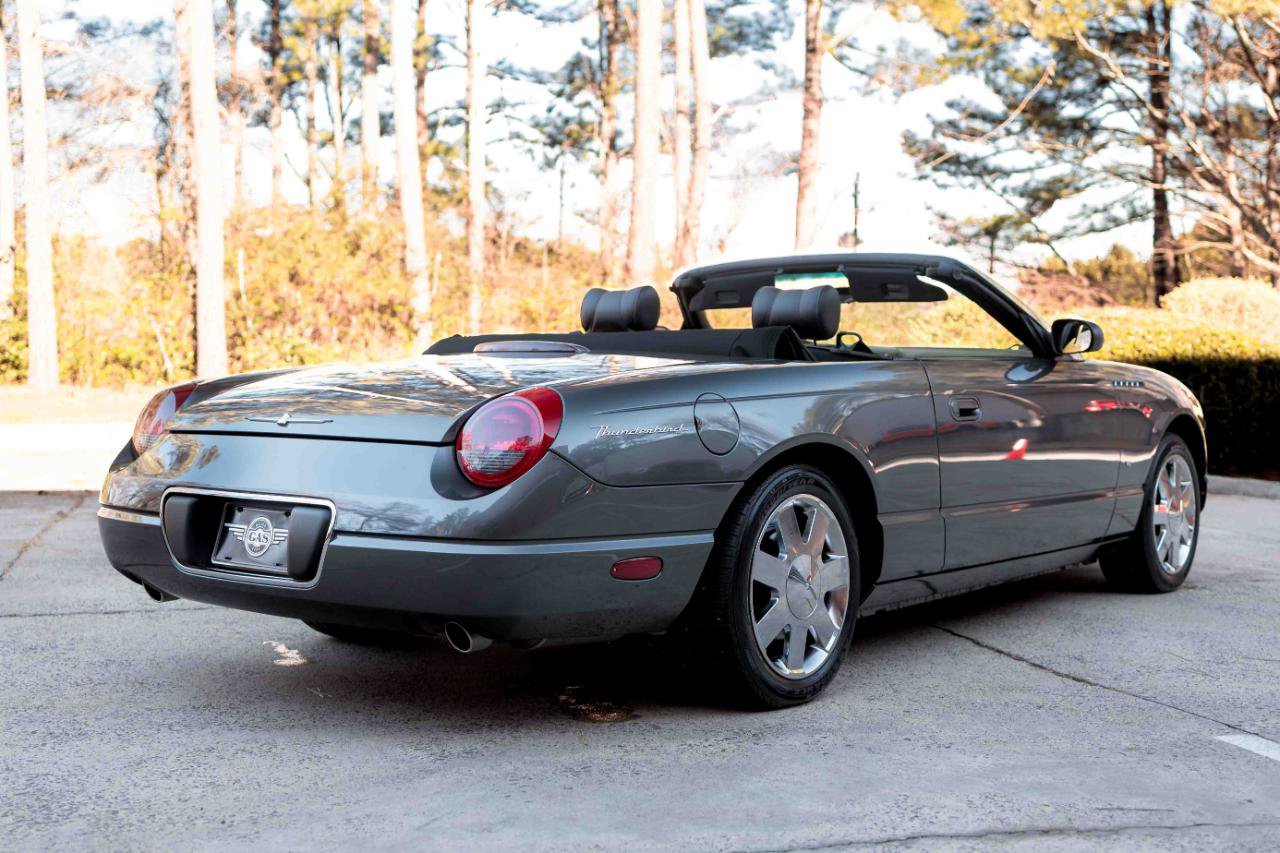 Used 2003 Ford Thunderbird Deluxe image 7