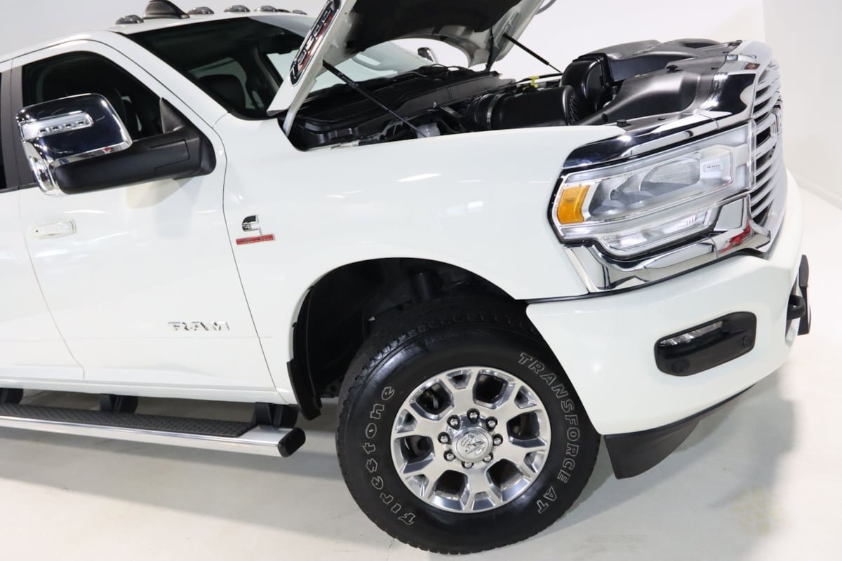 Used 2024 RAM 3500 Laramie image 82