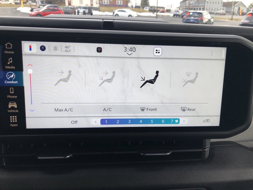 Used 2024 Jeep Wrangler Sport S image 21