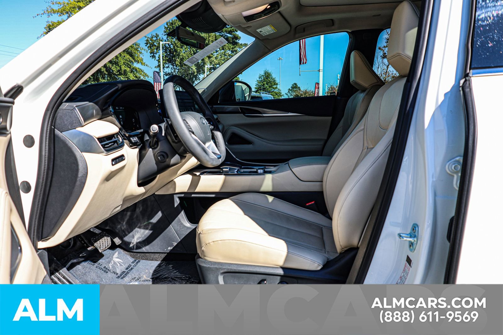 Used 2025 INFINITI QX60 Luxe w/ Cargo Package image 17