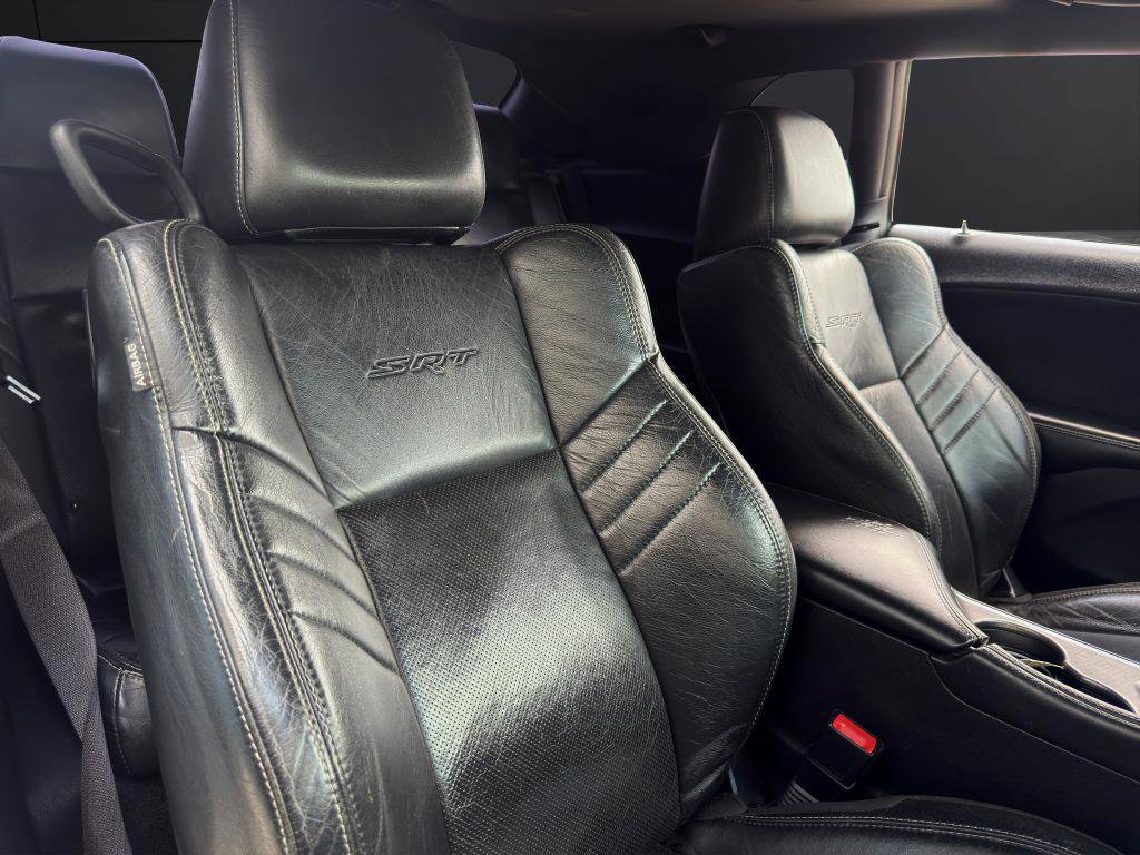 Used 2016 Dodge Challenger SRT w/ Technology Group image 14