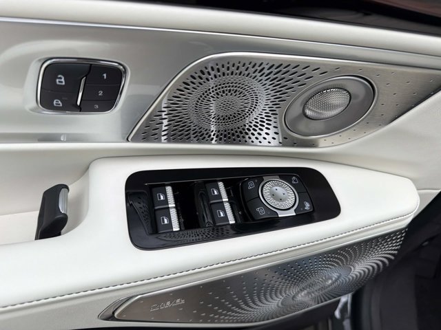 New 2026 Lincoln Nautilus Black Label AWD/4WD image 8