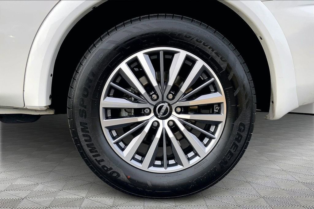 Used 2024 Nissan Armada SL w/ Captain's Chairs Package image 23