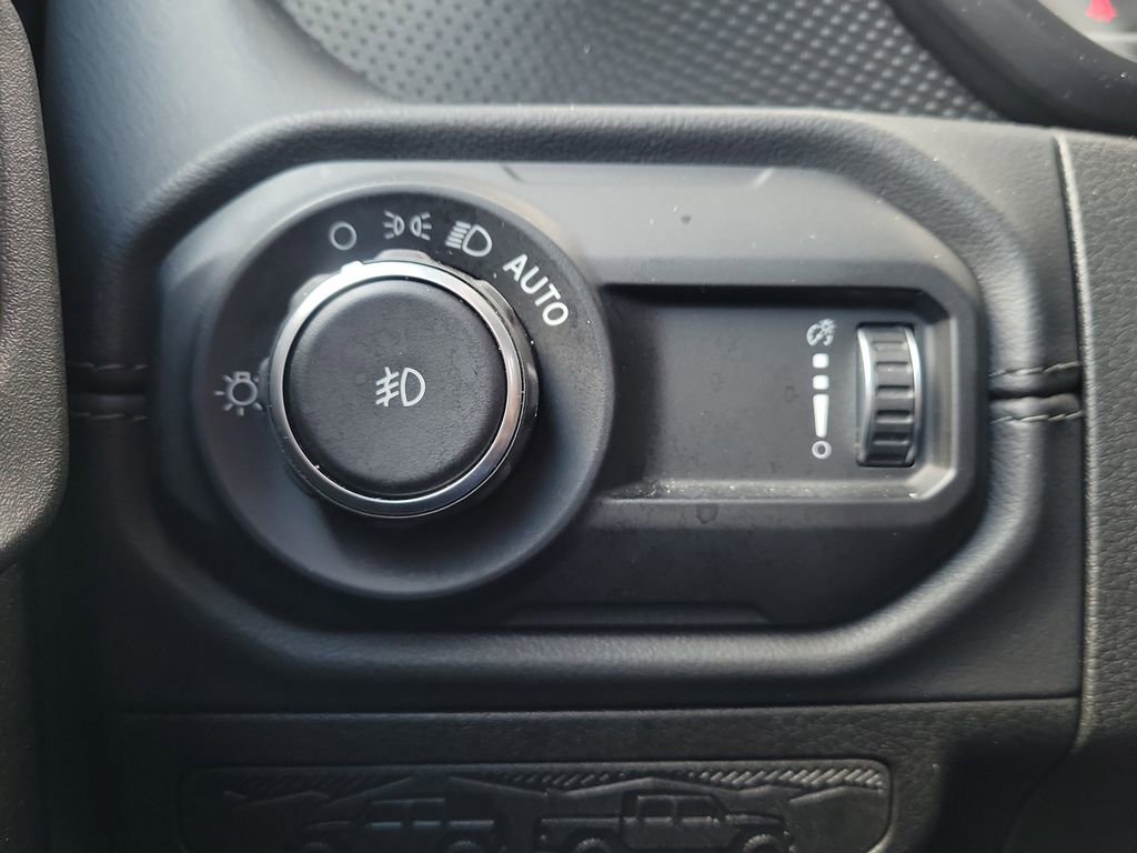 Certified 2024 Jeep Wrangler Unlimited Rubicon image 21