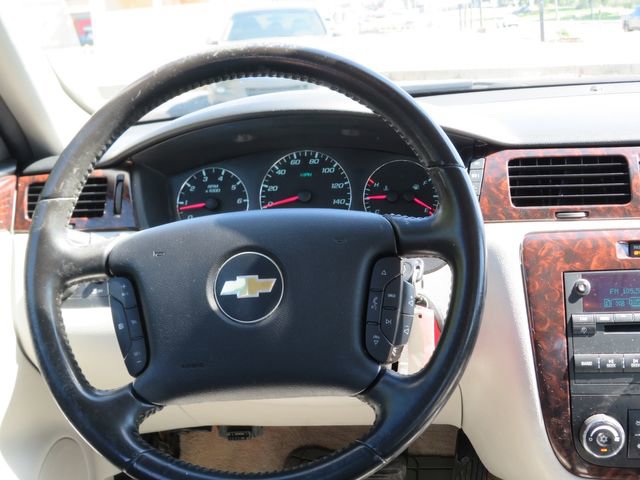 Used 2013 Chevrolet Impala LTZ image 24