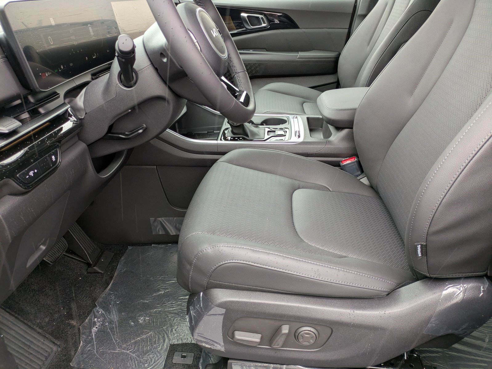 New 2025 Kia Carnival SX Prestige FWD image 22