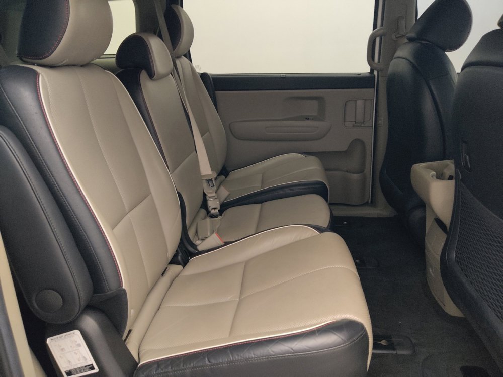 Used 2019 Kia Sedona EX FWD image 19