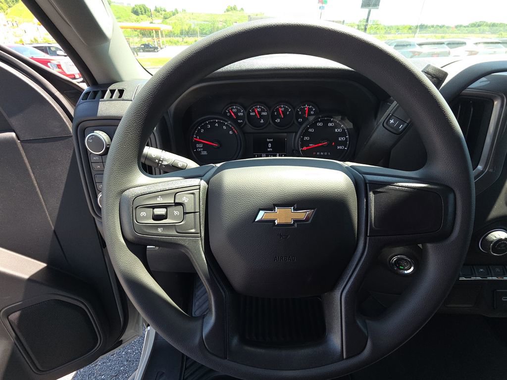 New 2026 Chevrolet Silverado 1500 Custom AWD/4WD image 18