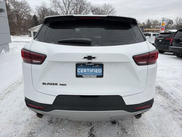 Certified 2023 Chevrolet Blazer LT w/ LPO, Black Grille Bar Package image 4