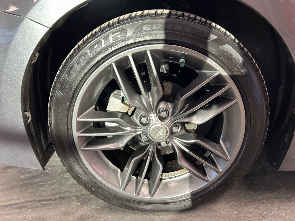 Used 2012 Lexus CT 200h Premium image 19