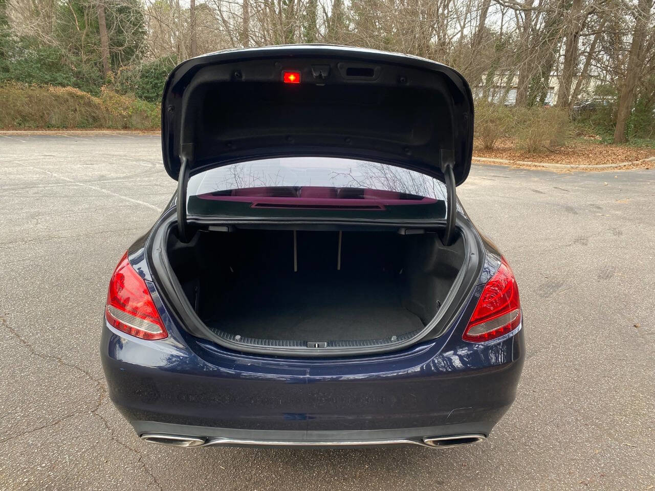 Used 2017 Mercedes-Benz C 300 4MATIC Sedan image 39