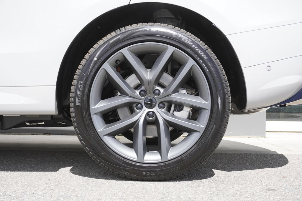 New 2026 Land Rover Range Rover Sport Dynamic SE AWD/4WD image 33