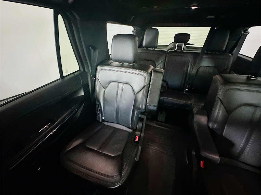 Used 2021 Ford Expedition Max Limited image 12