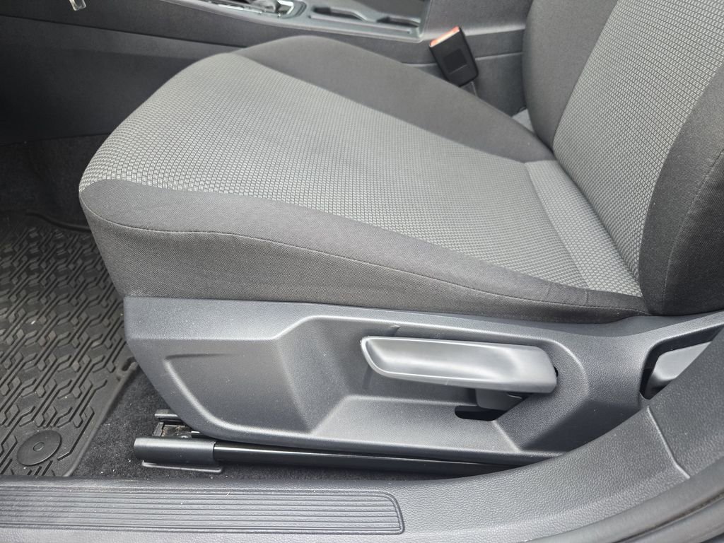 Used 2021 Volkswagen Jetta S w/ Driver Assistance Package FWD image 24