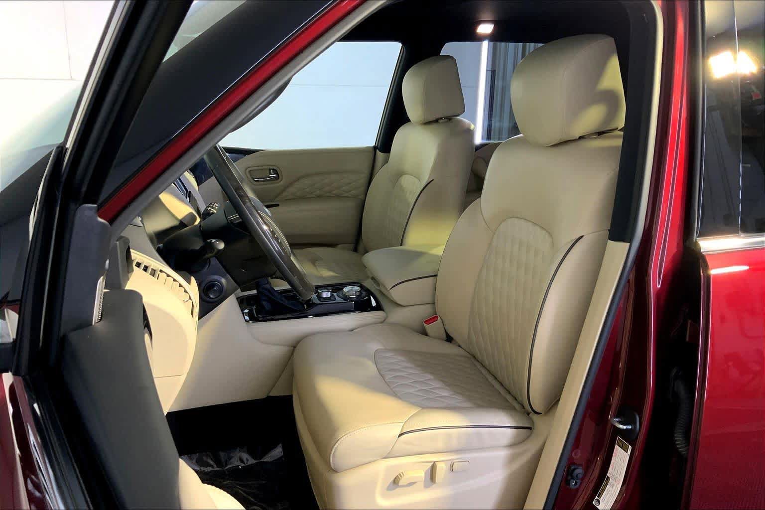 Used 2021 INFINITI QX80 Sensory w/ Cargo Package image 9