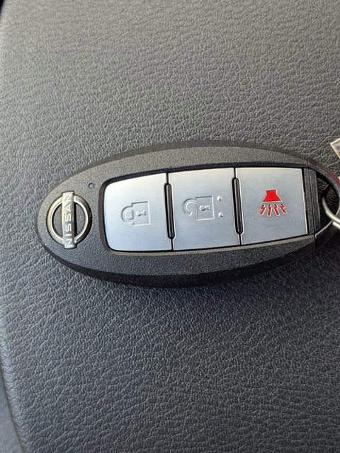 Used 2025 Nissan Z Performance w/ Floor Mat Package RWD image 25