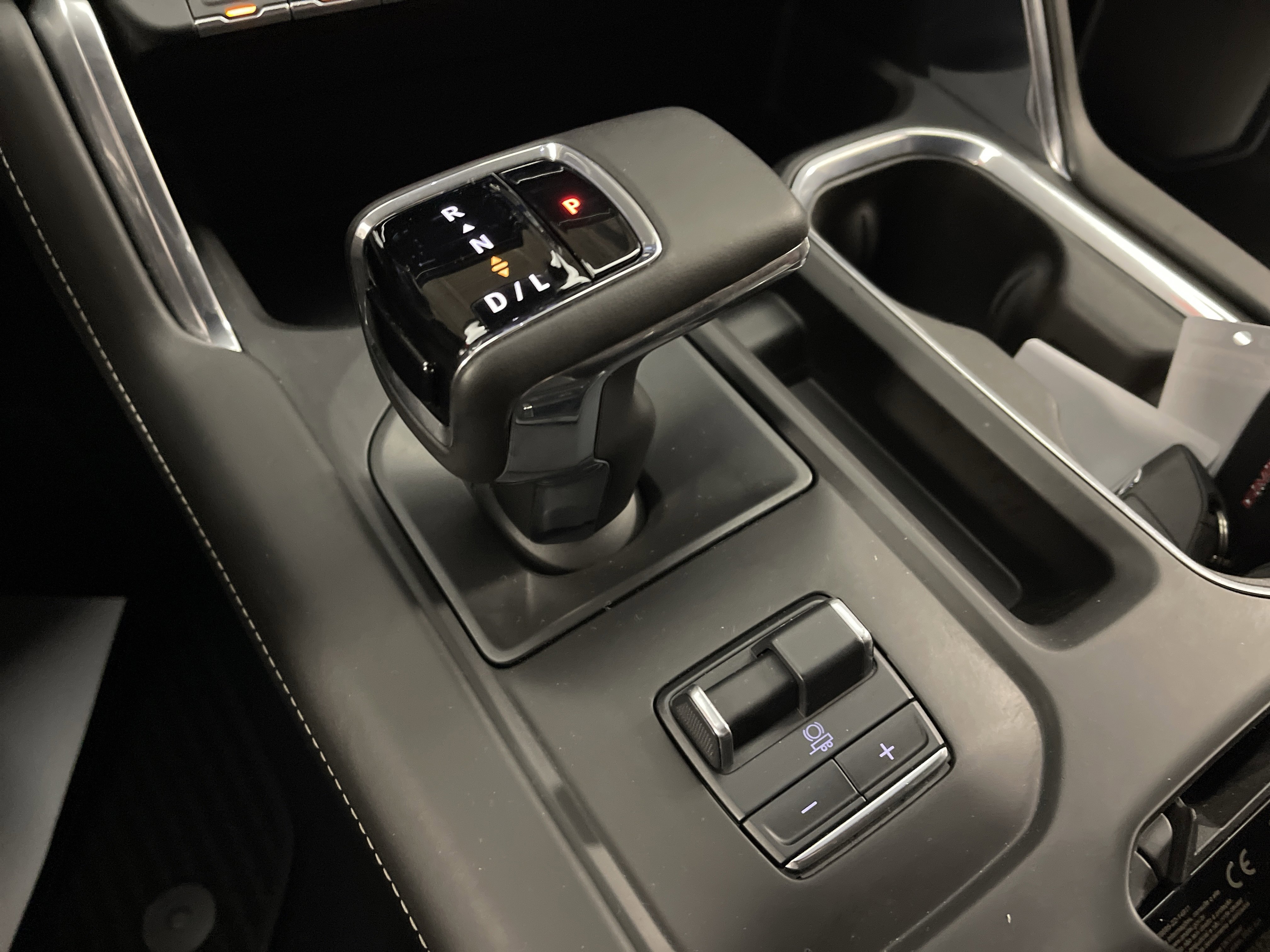 Used 2024 GMC Sierra 1500 Denali Ultimate image 27