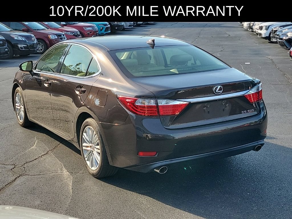 Used 2015 Lexus ES 350 w/ Luxury Package FWD image 3