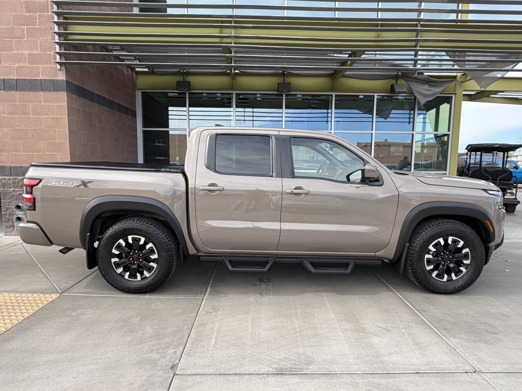 Used 2023 Nissan Frontier Pro-X w/ Pro Convenience Package image 9