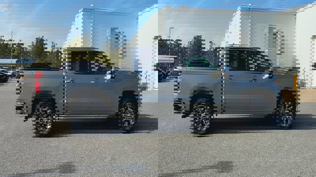 New 2026 Chevrolet Silverado 1500 LT image 42