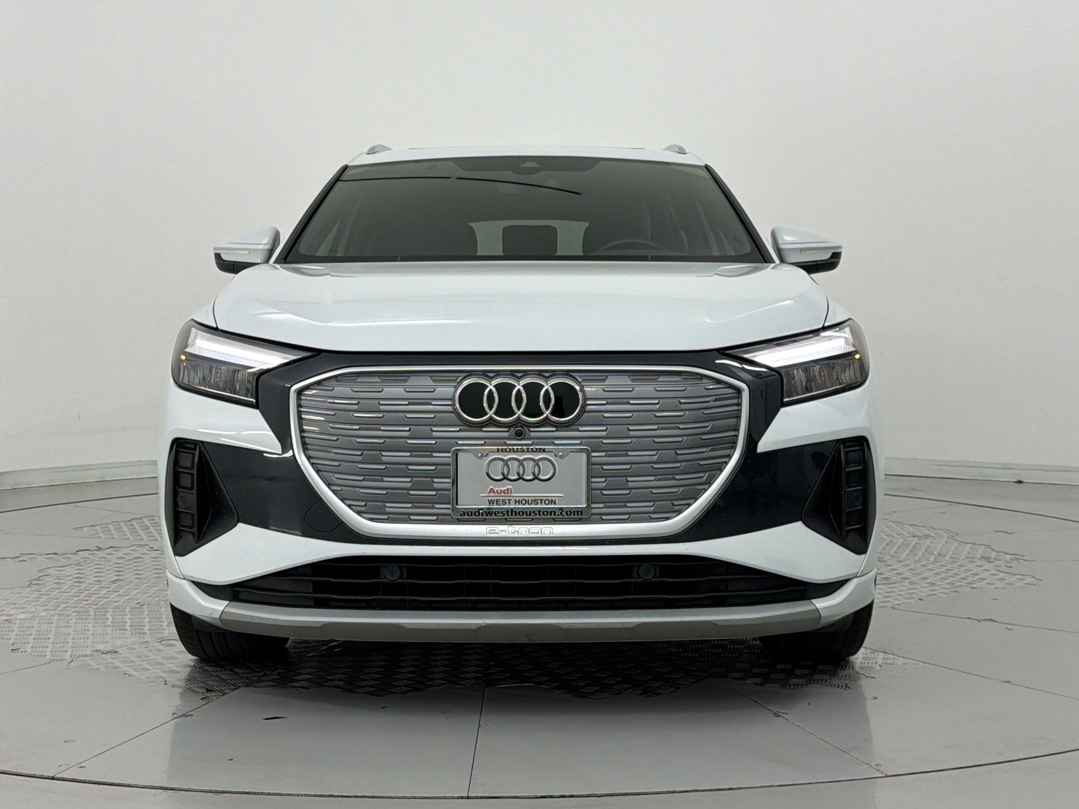 Used 2023 Audi Q4 e-tron Premium Plus w/ Premium Plus RWD image 6