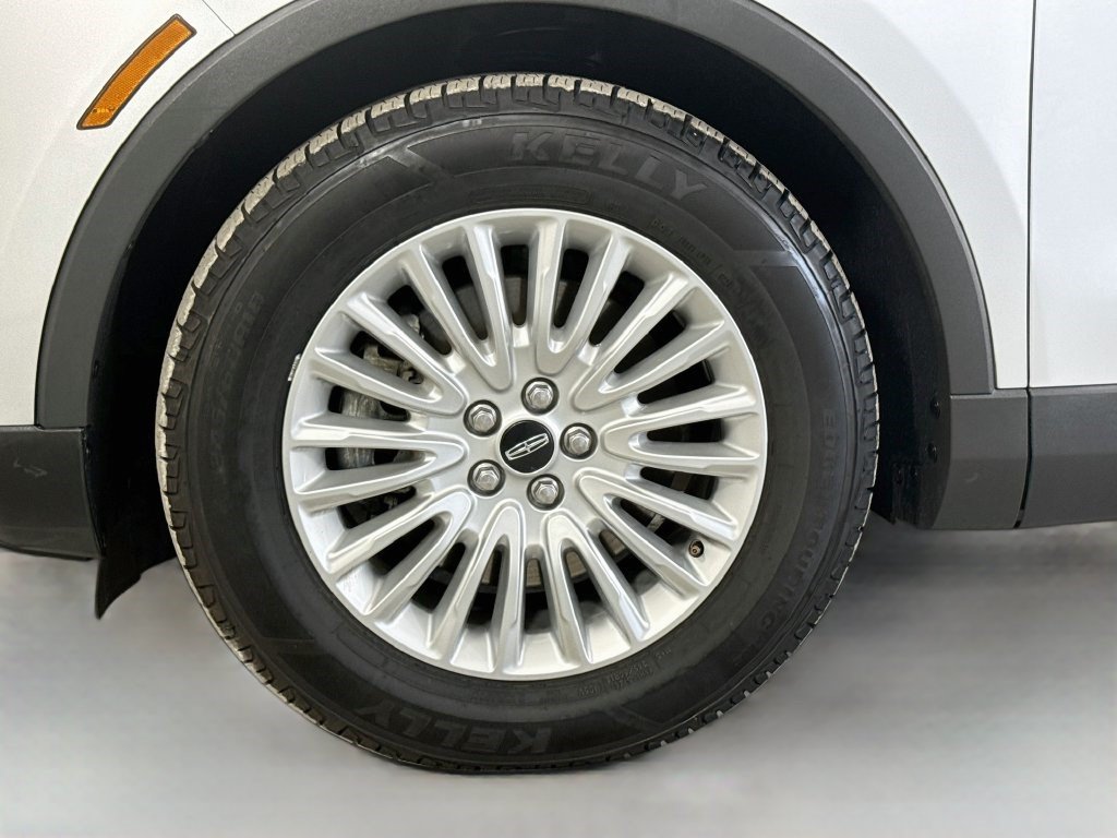 Used 2019 Lincoln Nautilus FWD image 37