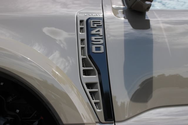 Used 2026 Ford F450 Lariat AWD/4WD image 16