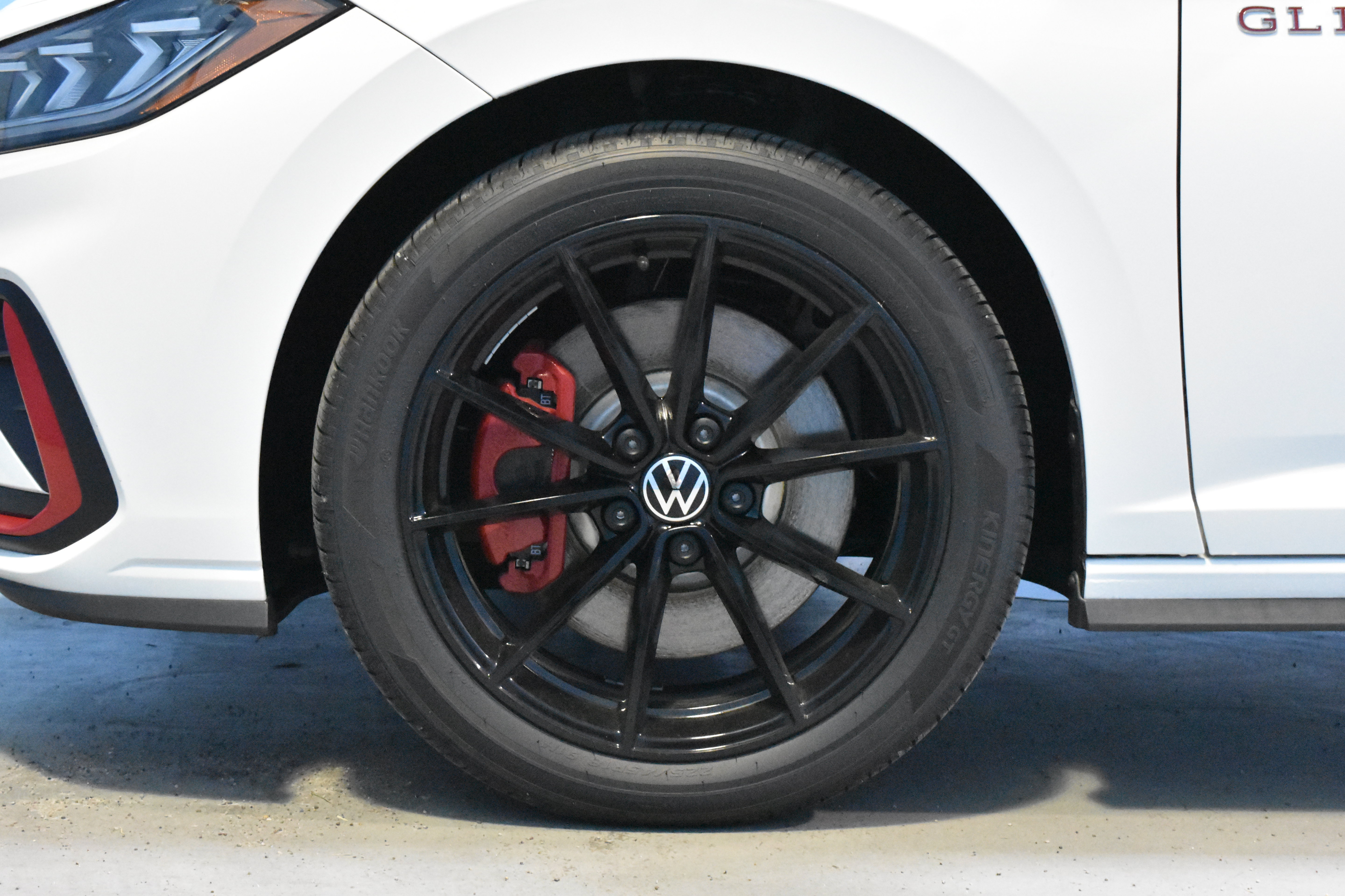 New 2026 Volkswagen Jetta GLI Autobahn FWD image 21