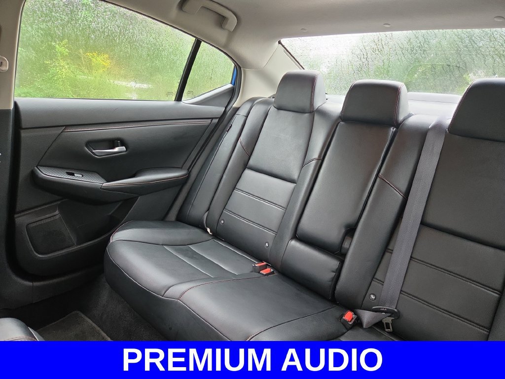 Used 2023 Nissan Sentra SR w/ SR Premium Package FWD image 11