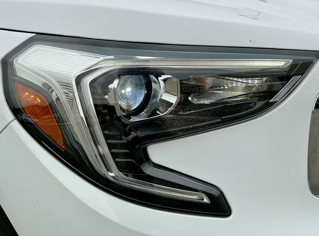 Used 2019 GMC Terrain SLE w/ Driver Convenience Package image 8