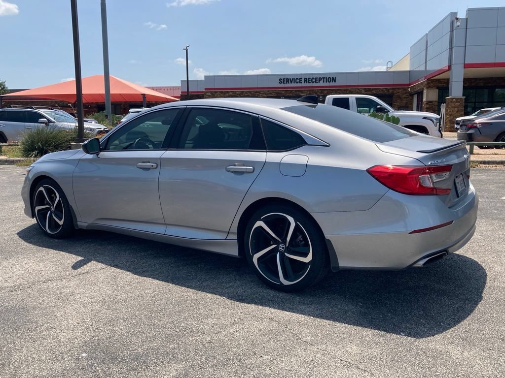 Used 2022 Honda Accord Sport image 5