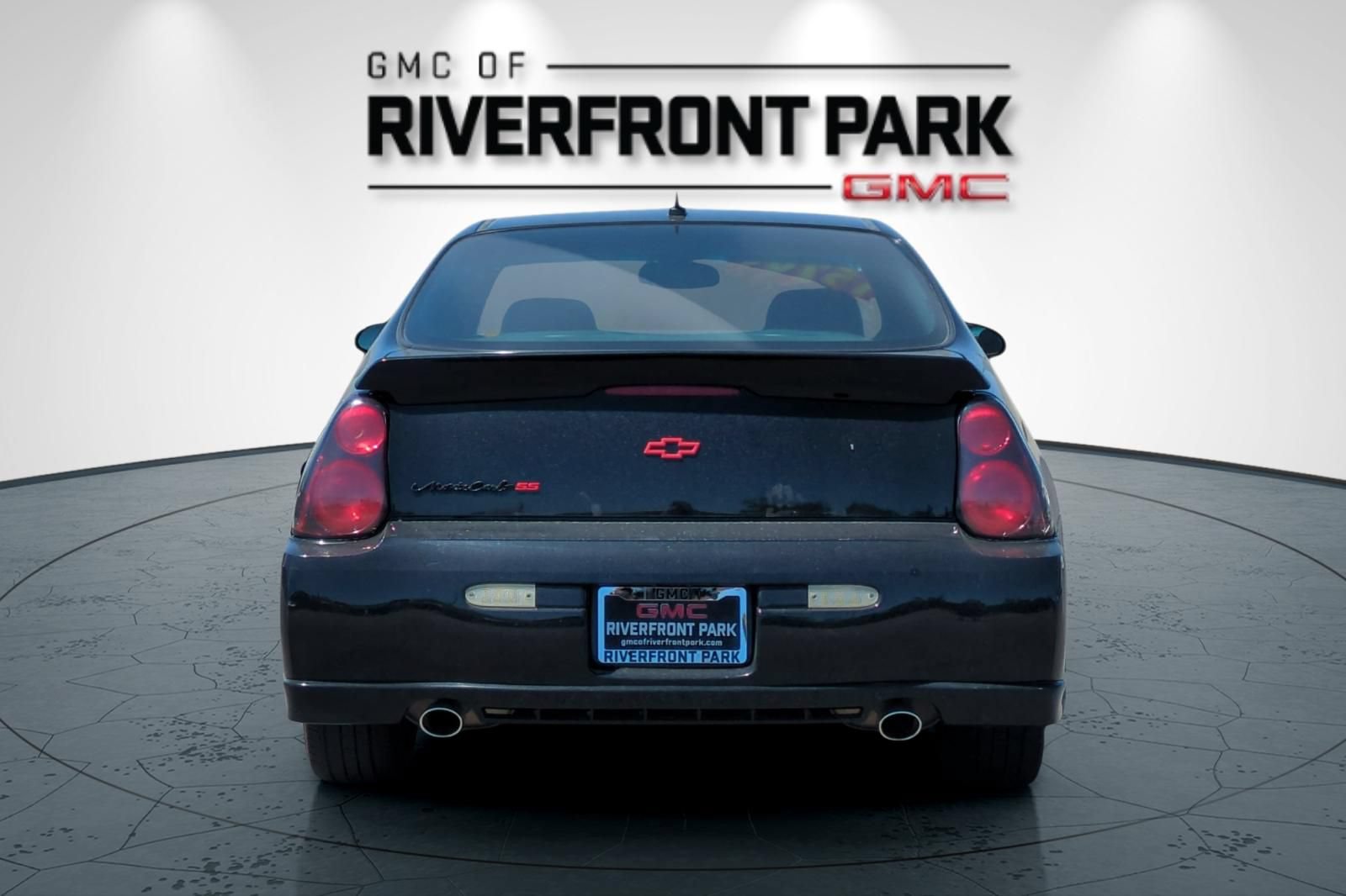 Used 2005 Chevrolet Monte Carlo SS w/ Preferred Equipment Group FWD image 4