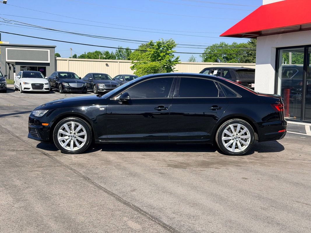Used 2018 Audi A4 2.0T Ultra Premium w/ Convenience Package FWD image 3